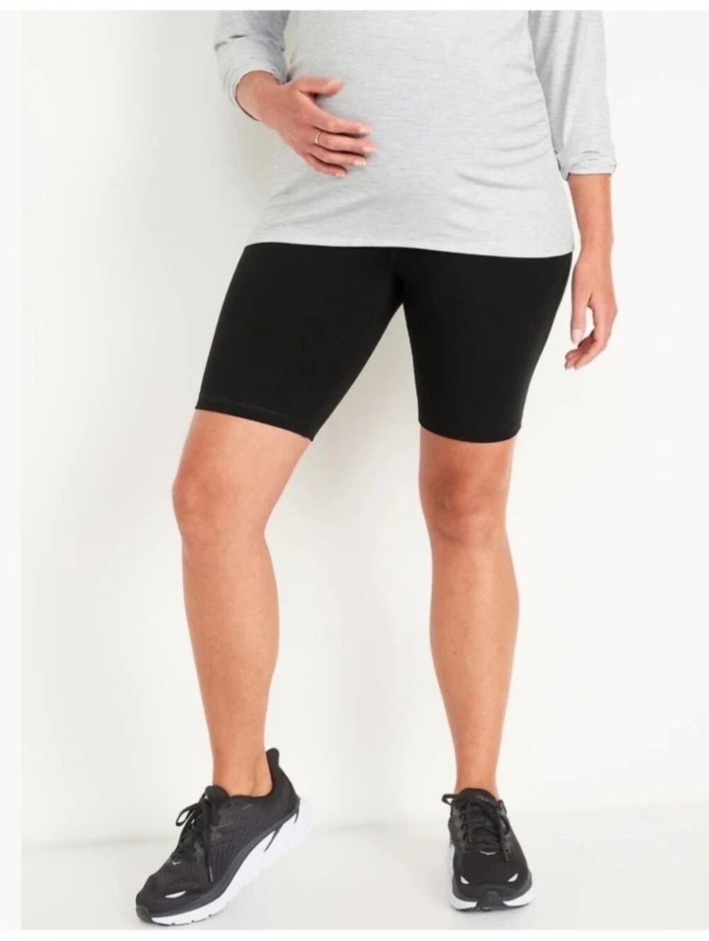 Old Navy Maternity Powerchill High-Rise Go-Chill Black Bike Shorts Size Medium